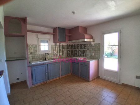 MAISON AVEC PISCINE ET JARDIN CLOS - Photo 2