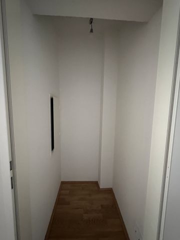 UNBEFRISTETE GENERALSANIERTE 2 ZUMMER WOHNUNG BERGGASSE - Foto 4