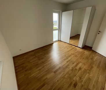 Sonnige Mietwohnung mit Balkon und zwei Schlafzimmern am Stadtrand ... - Photo 5