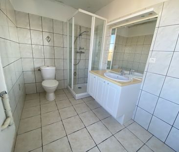 Location Appartement 2 pièces 46m² LIMOGES 87000 - Photo 2