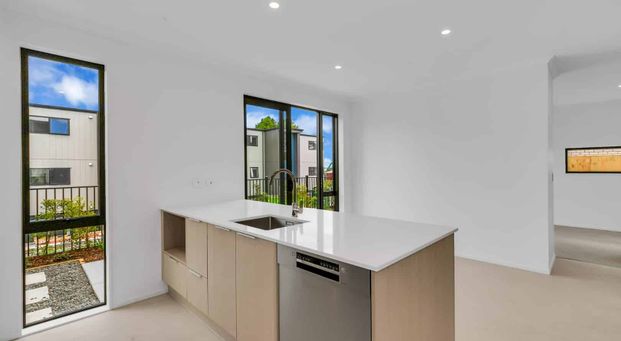 Fletcher built delight - Photo 1