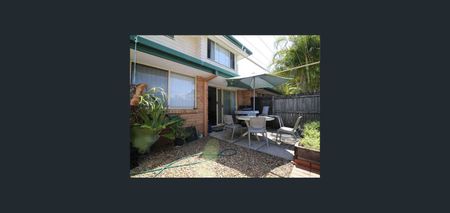 Affordable Townhouse in Coomera - Photo 3