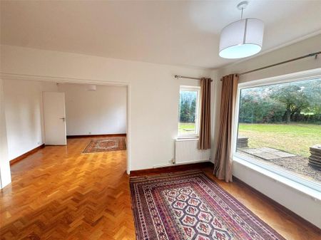 5 bedroom detached house to rent - Photo 4