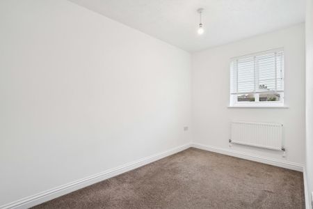 3 bedroom terraced house to rent - Photo 5