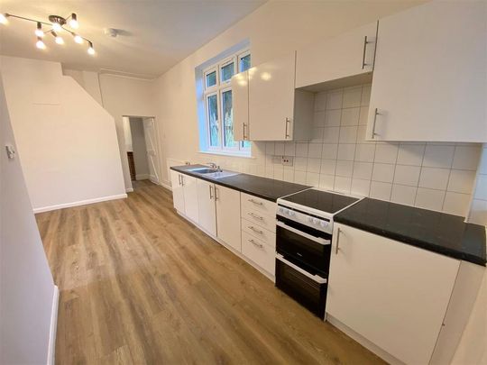 1 bedroom end of terrace house to rent - Photo 1