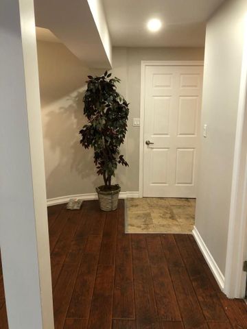 For Lease - 983-1 Syndenham Lane, Milton, Ontario - Photo 3