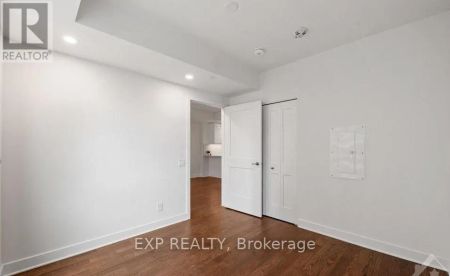 180 GEORGE STREET - Photo 2