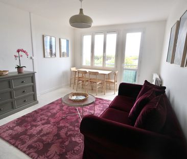 Location Appartement 4 pièces 67m² - Photo 6