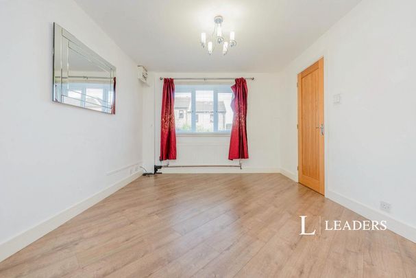 3 bedroom house to rent - Photo 1