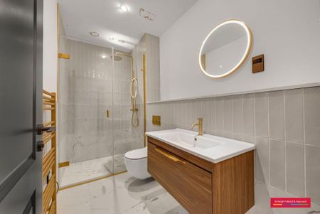 3 bedroom flat to rent - Photo 4