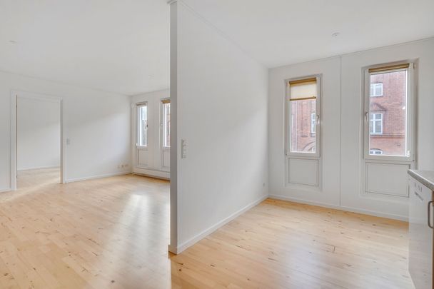 Lyse bylejligheder centralt placeret i Esbjerg - Photo 1