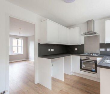 2 bedroom semi-detached house to rent - Photo 5