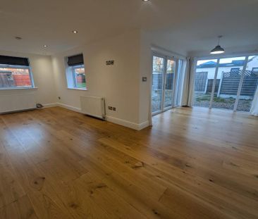 3 bedroom bungalow to rent - Photo 4