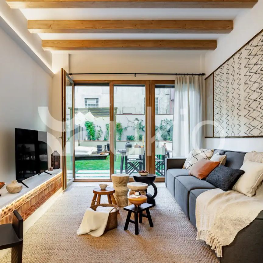 Apartamento de alquiler en Carrer de Josep Torres, Vila de Gràcia - Photo 1