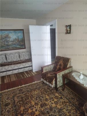 COLOSSEUM: Garsoniera decomandata mobilata utilata Astra Orizont - Fotografie 1