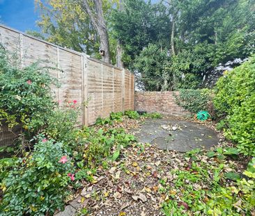 Station Road, CB11, Saffron Walden - Photo 1