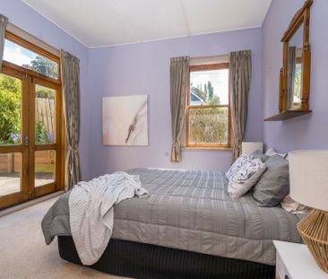 As cute as a button - Photo 6