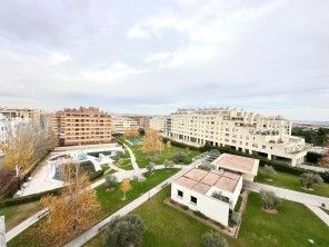 Apartamento en alquiler en Rejas - Photo 2