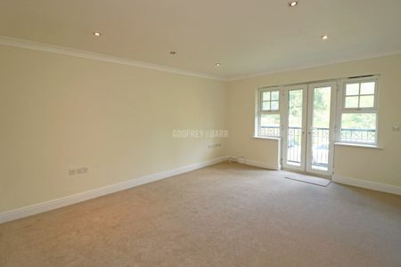 Lowlands Court Mill Hill NW7 - Photo 3