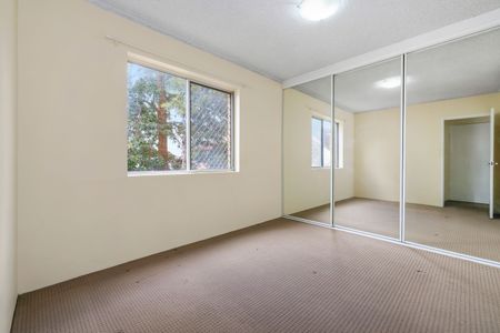 Charming Inner West Living in a Prime Enmore Location - Photo 3