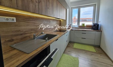 3i byt Trenčín prenájom , NOVOSTAVBA, 2x parking - Fotografia 2