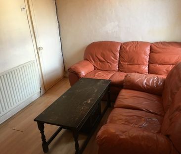 3 Bed Terraced House, Ramsay Road, E7 - Photo 1