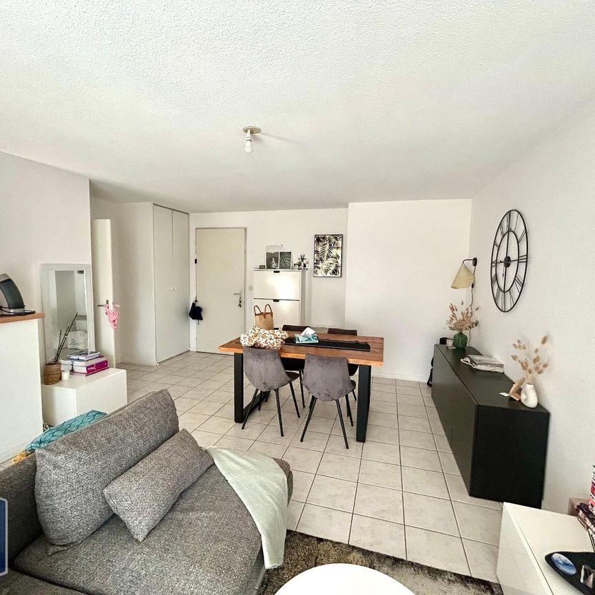 Location Appartement 2 pièces 47m² CASTRES 81100 - Photo 1