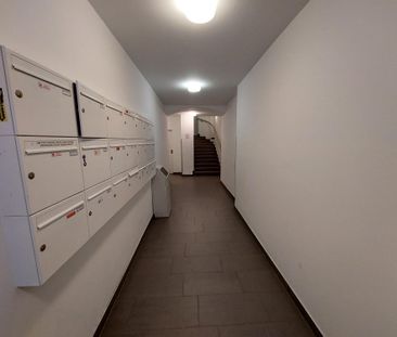 Ideale 2- Zimmer Wohnung mit großem Balkon - Bismarckstraße 16 - Top 4 - Photo 1