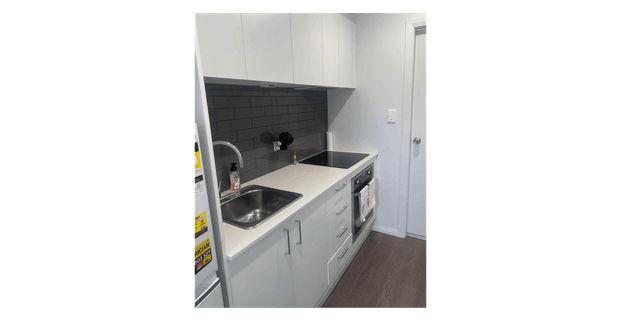 Modern One-Bedroom Granny Flat in a Prime Location - Photo 1