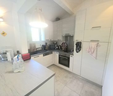 Aix en provence APPARTEMENT T2 MEUBLE MITOYEN PARKING, - Photo 4