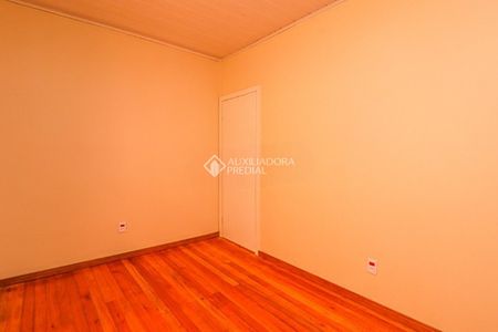 Casa com 6 quartos e 250m² para alugar em Petrópolis, Porto Alegre. - Photo 2