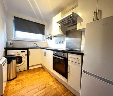 1 bedroom flat to rent - Photo 6