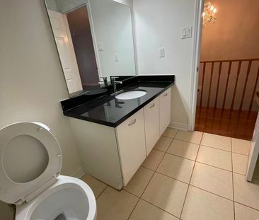 For Lease - 172 Highglen Avenue, Markham, Ontario - Photo 6