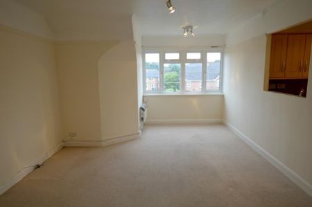 1 bedroom flat to rent - Photo 2