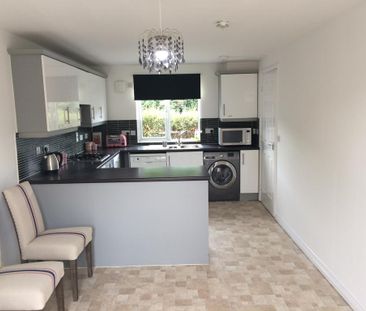 1 bedroom in a house share to rent - Photo 4