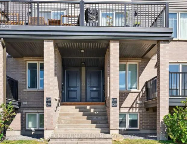 1201 CHAPMAN MILLS DRIVE | 1201 CHAPMAN MILLS DRIVE, Ottawa - Photo 1