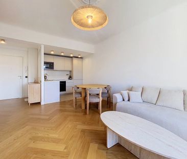 Location Appartement 2 pièces 44m² NICE 06000 - Photo 2