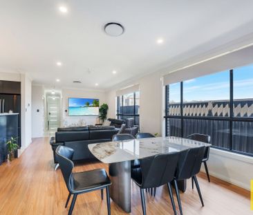 Grand Family Home!! - Photo 4