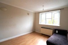 Boscombe Road, Southend-On-Sea - Photo 3