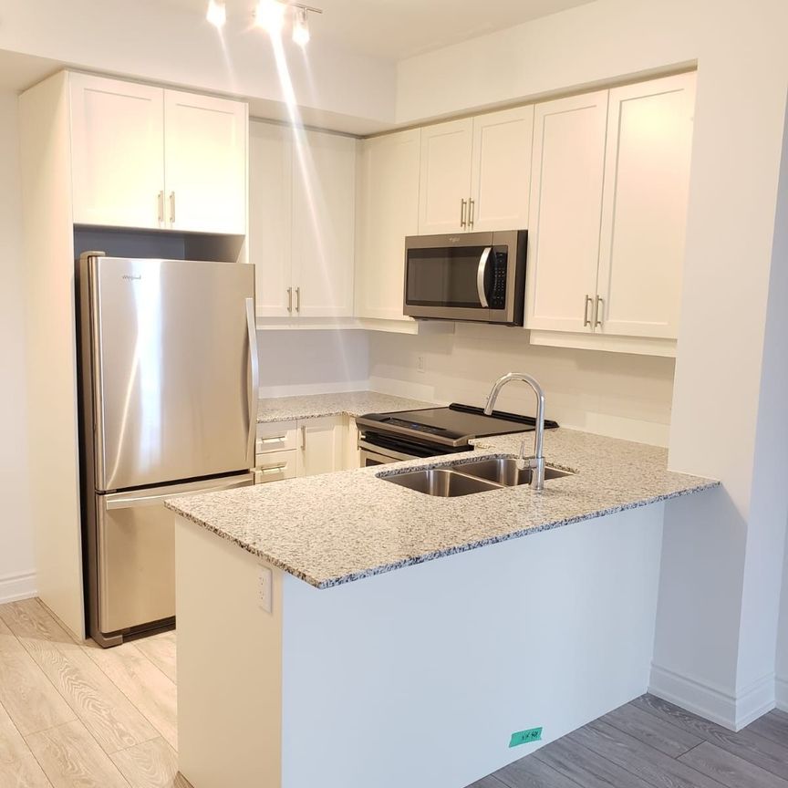 For Lease - 1050 Main Street Unit# 401, Milton, Ontario - Photo 1