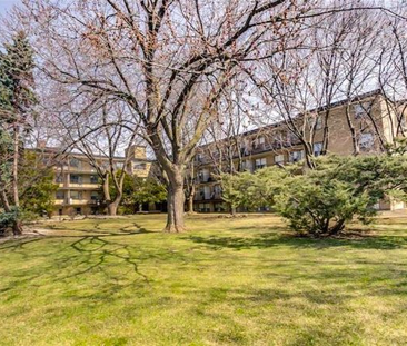 For Lease - 29 Upper Canada Drive Unit# 416, Toronto, Ontario - Photo 1