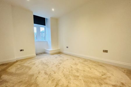 St. Marys Gate - Photo 4