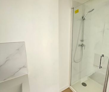 Location Appartement 1 pièce 31m² - Photo 2