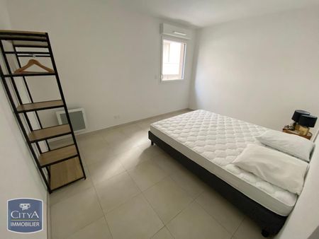 Location Appartement 2 pièces 42m² TOULON 83000 - Photo 4