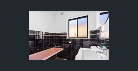 Ready to Move In NOW! - Photo 3