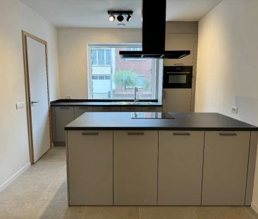 Instapklare nieuwbouwwoning met 3 slaapkamers en garage te Bissegem - Photo 1