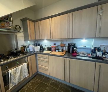 Woodside Grove, London - Photo 2