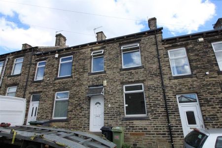 2 bedroom terraced house to rent - Photo 2