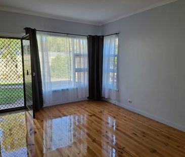 Fully Renovated 2 Bedroom Unit in Prime Seacliff Park Location - Photo 2