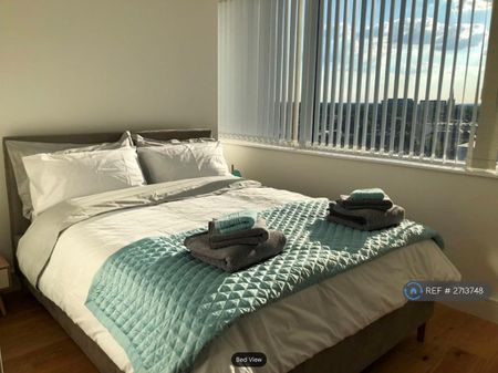 Studio to rent - Photo 4